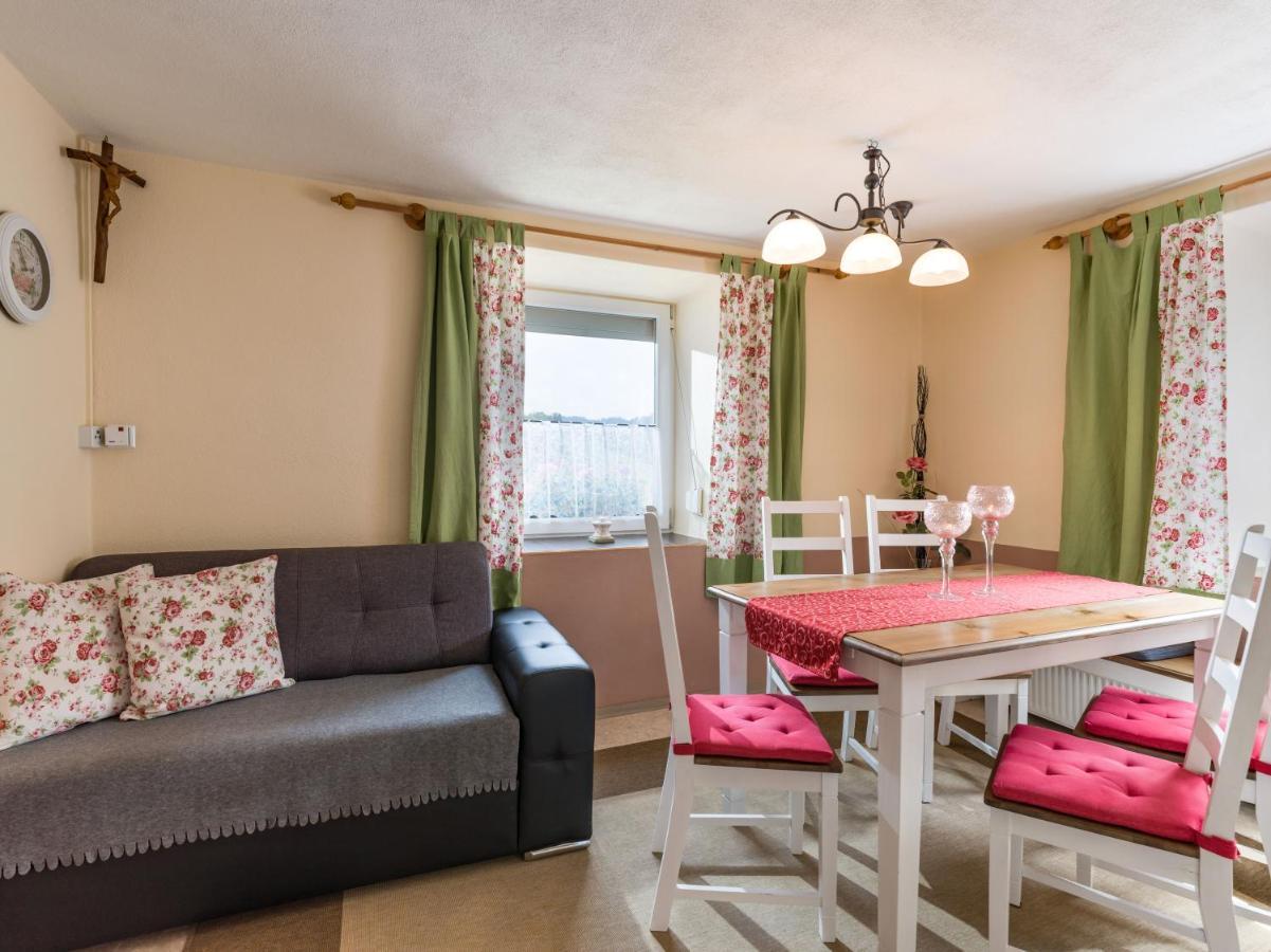 Ferienwohnung Neuheim Нідерау Екстер'єр фото