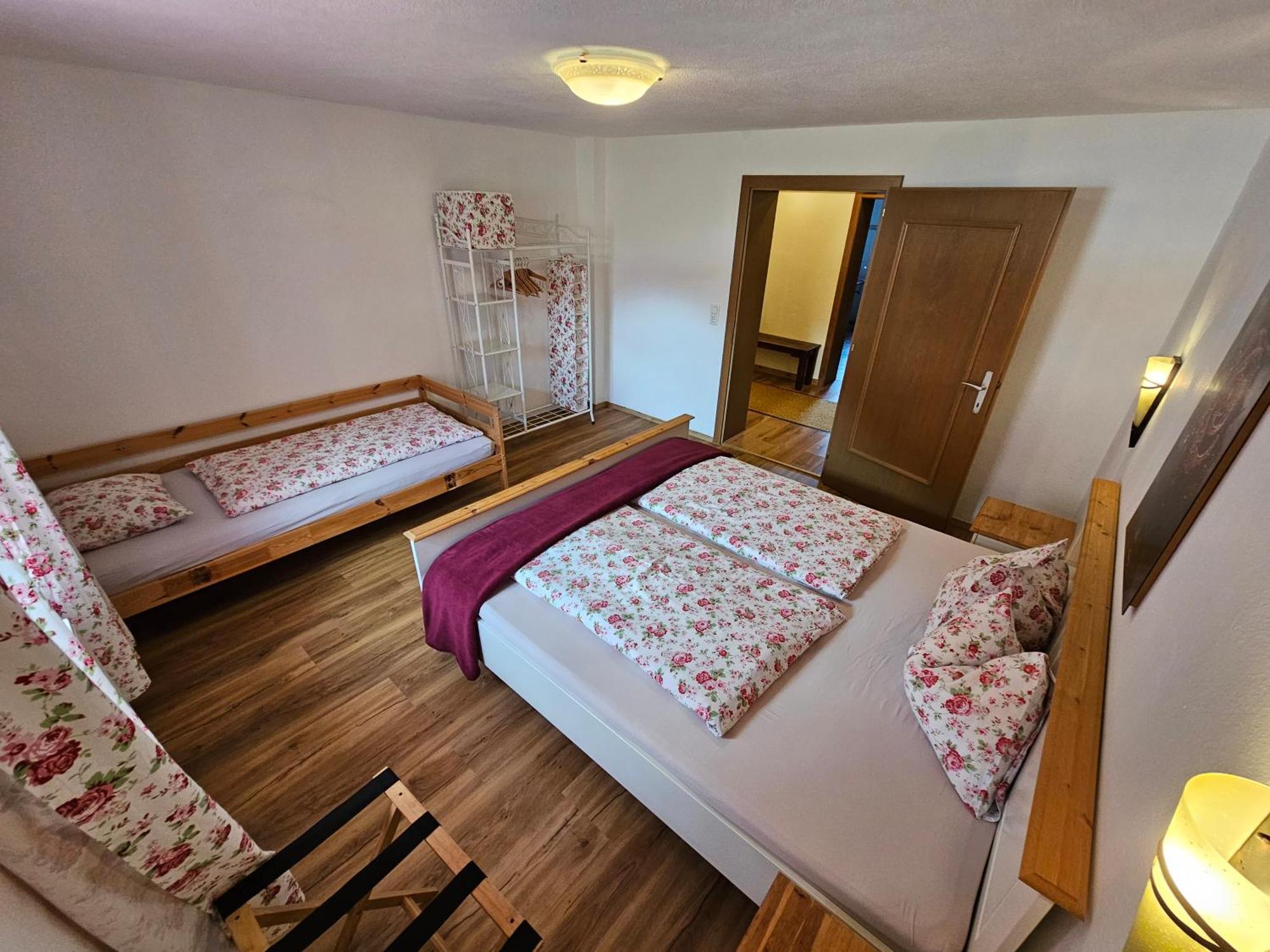 Ferienwohnung Neuheim Нідерау Екстер'єр фото